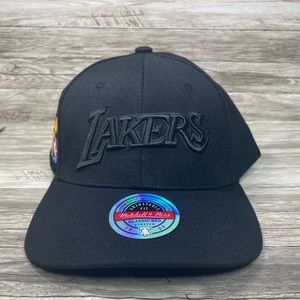 New Mitchell & Ness Los Angeles Lakers LA Patches NBA 2010 Championship Snapback